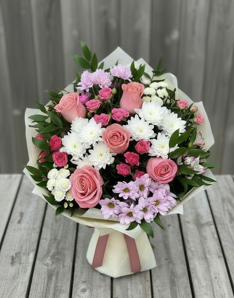 Букет цветов из: Альстромерии, Гвоздики, Розы и Хризантемы в Баракаевской