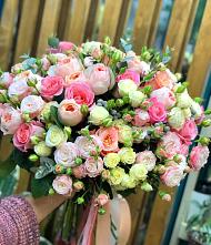 Букет цветов из:  Розы #REPLACE_PRED# Баракаевской