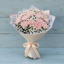 Букет цветов из:  Гвоздики в Баракаевской