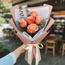 Букет цветов из:  Розы в Баракаевской