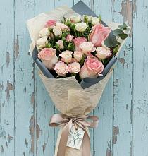 Букет цветов из:  Розы #REPLACE_PRED# Баракаевской