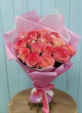 Букет 15 Розовых роз Равель в Баракаевской