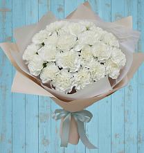 Букет цветов из:  Гвоздики в Баракаевской