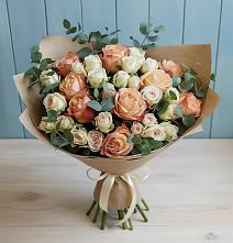 Букет цветов из:  Альстромерии и Розы в Баракаевской