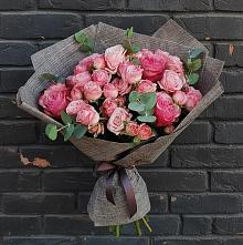 Букет цветов из:  Розы в Баракаевской